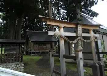 川内神社