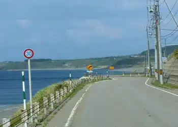 海岸沿いの道
