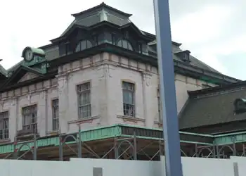 門司港駅構内外観