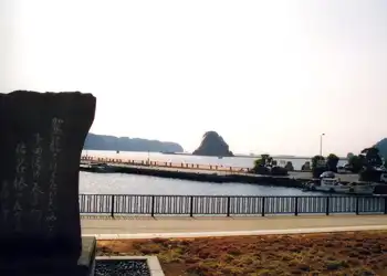 西条八十の歌碑