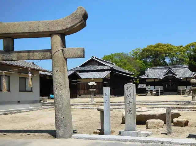 木烏（こがらす）神社