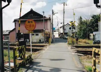 JR岩出駅南の踏切
